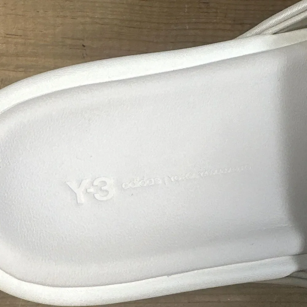 $230 Mens Size 8 Adidas Y-3 Slide “Off White” Slides Sandals FZ6402 (Run Large)